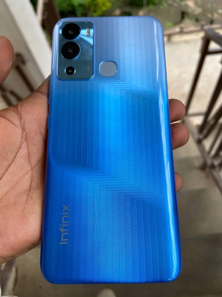 Infinix Hot 12i Arusha Kupatana