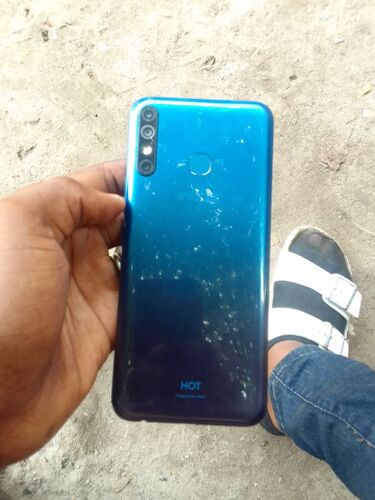 Infinix Hot Kupatana