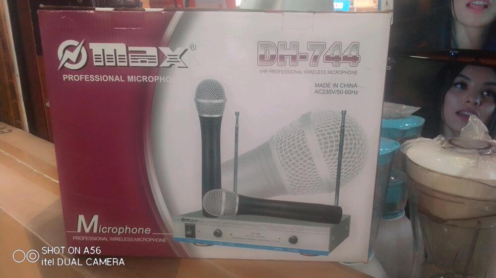 OMAX MICROPHONE Professional Kupatana