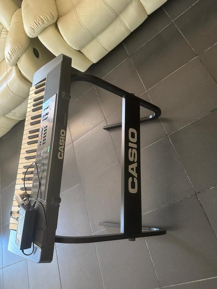 Used casio keyboard outlet for sale