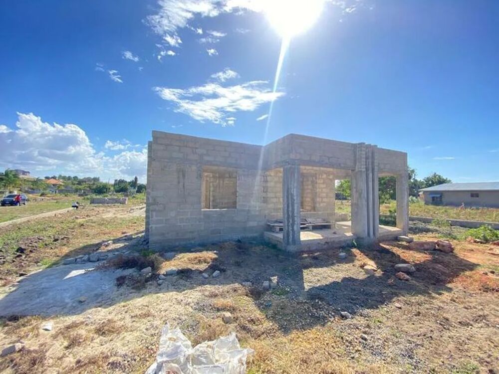 Box house for sale mbwewni Kupatana