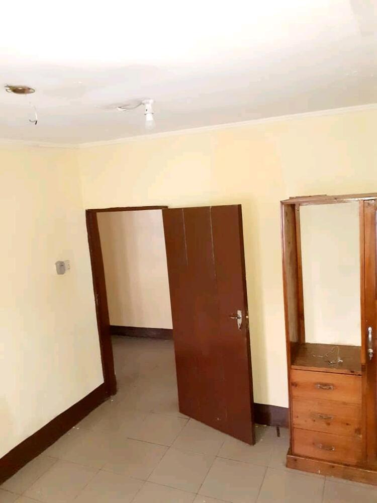 6 bedroom house for rent at mwenge Kupatana