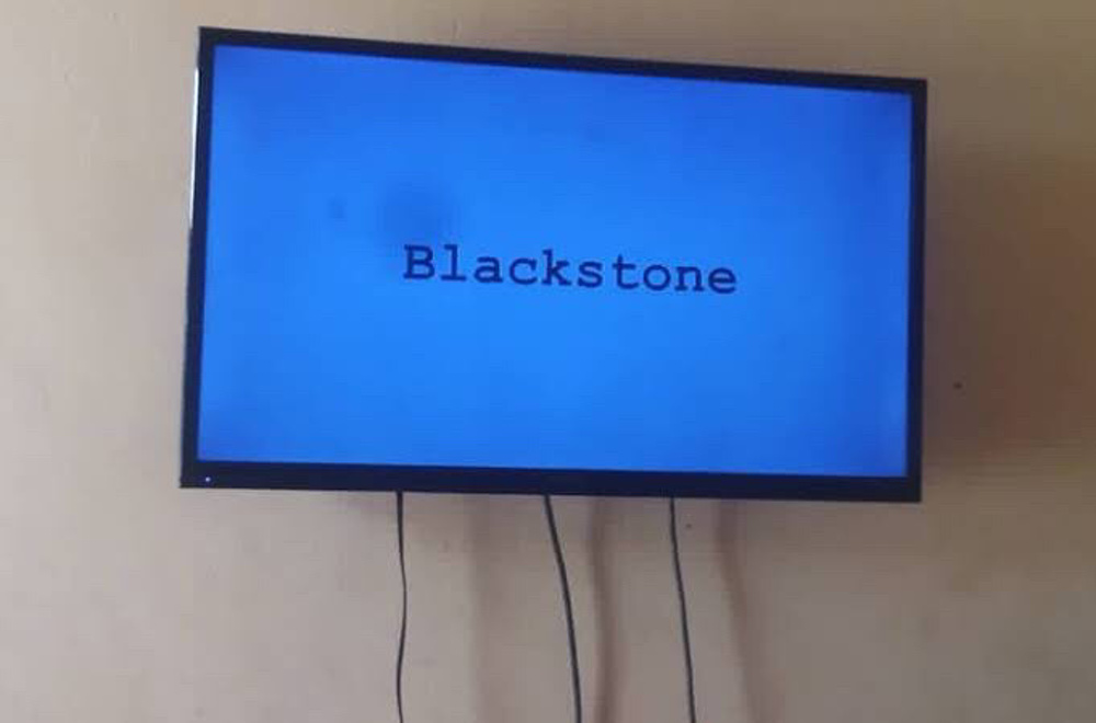 Blackstone Tv Inch32 LED light Kupatana