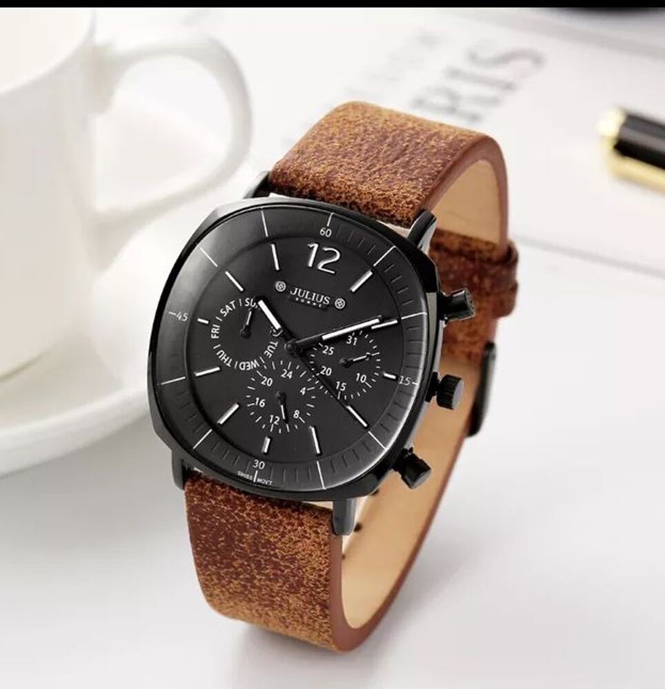 Julius JA-508 Male Gold Tone Arabic Numeral Quartz Analogue Display Fashion  Casual Calendar Wrist Watch Men's Business Dress Waterproof Wristwatch :  Korea design: Amazon.in: Fashion