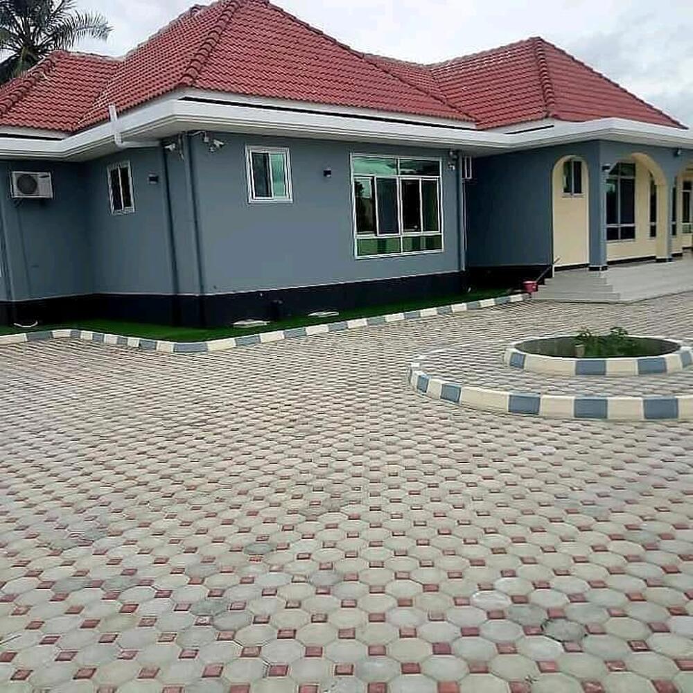 House for sale Kupatana