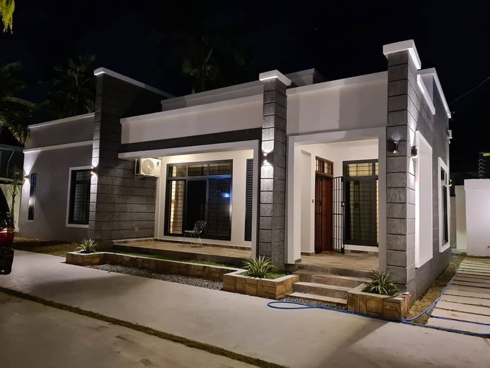 STAND ALONE HOUSE FOR SALE AT MIKOCHENI Kupatana