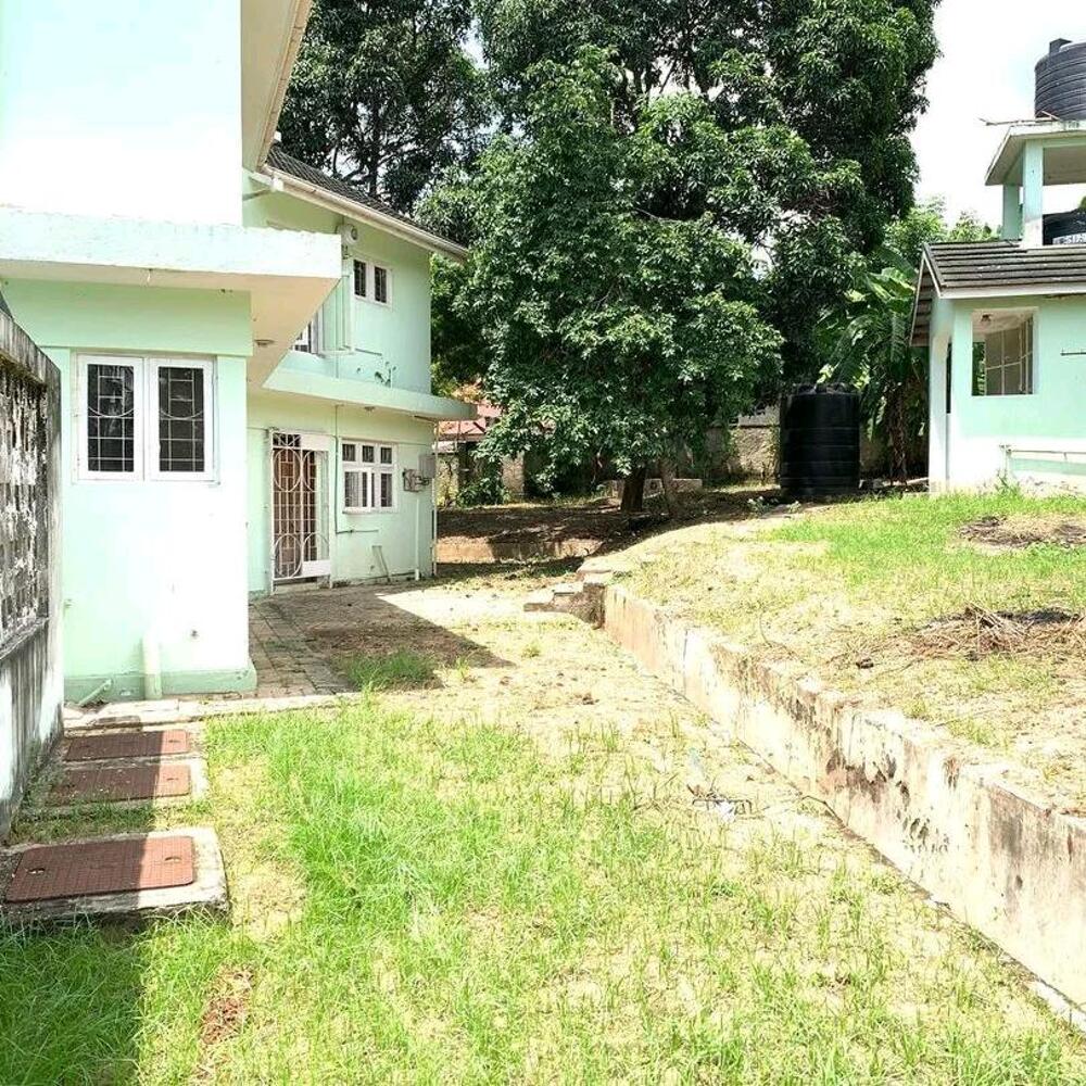 House for sale NYUMBA INAUZWA Kupatana