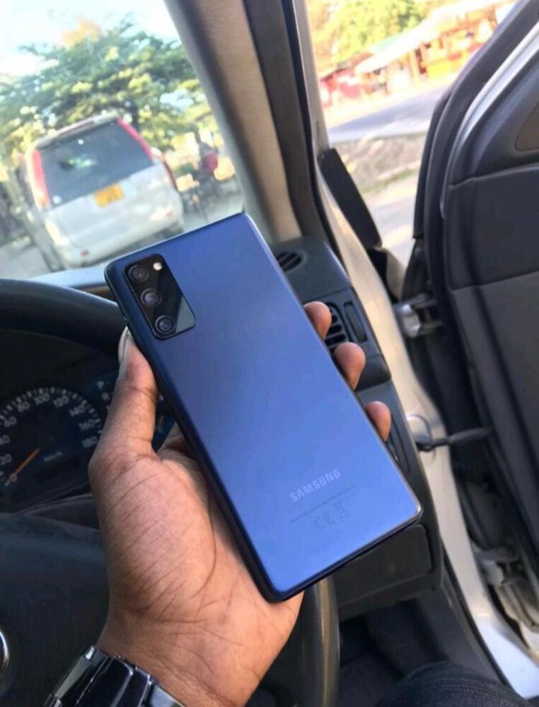 samsung s20fe expandable memory
