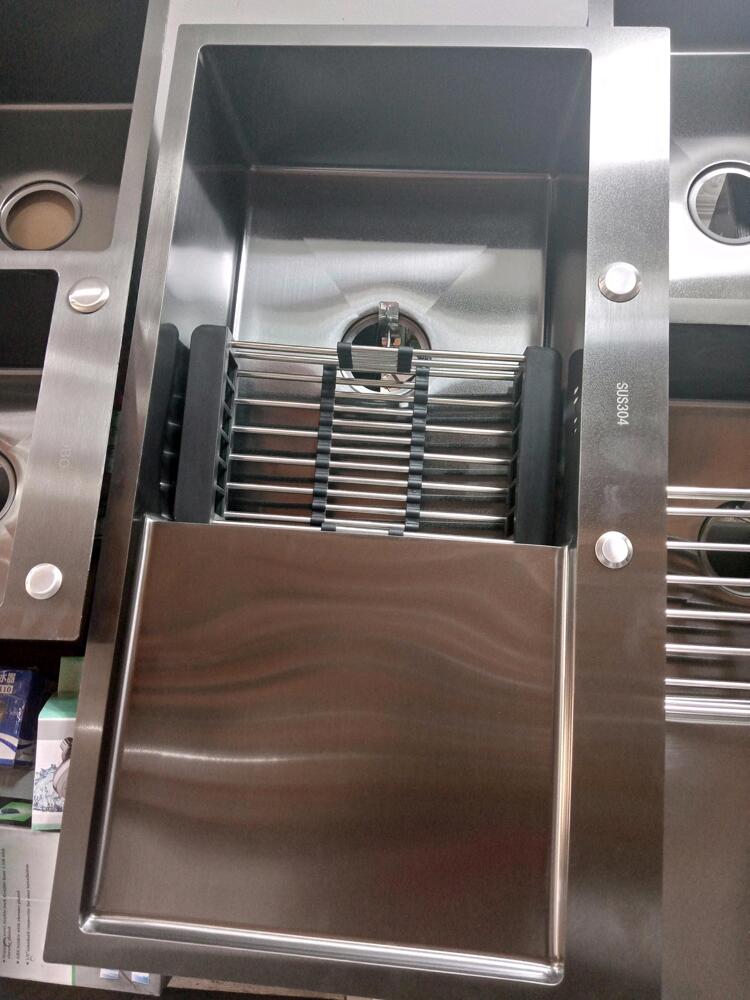 KITCHEN SINK Kupatana