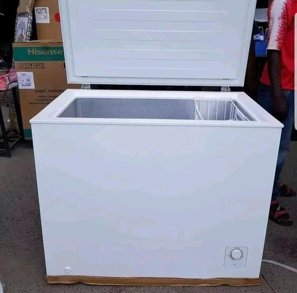 HISENSE CHEST FREEZER 250 LITERS | Kupatana