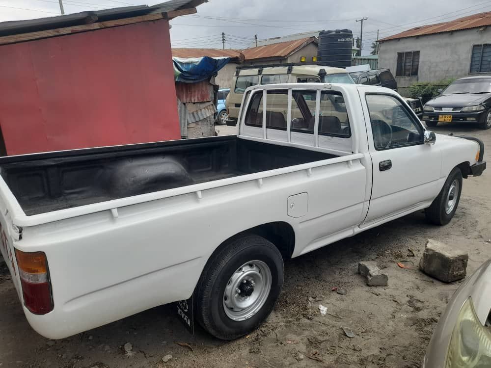 Toyota pickup single cabin hyd | Kupatana