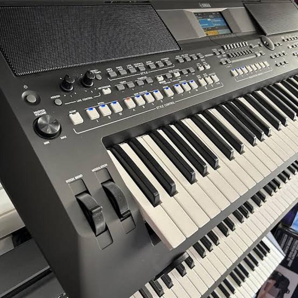 Yamaha psr deals 600 keyboard