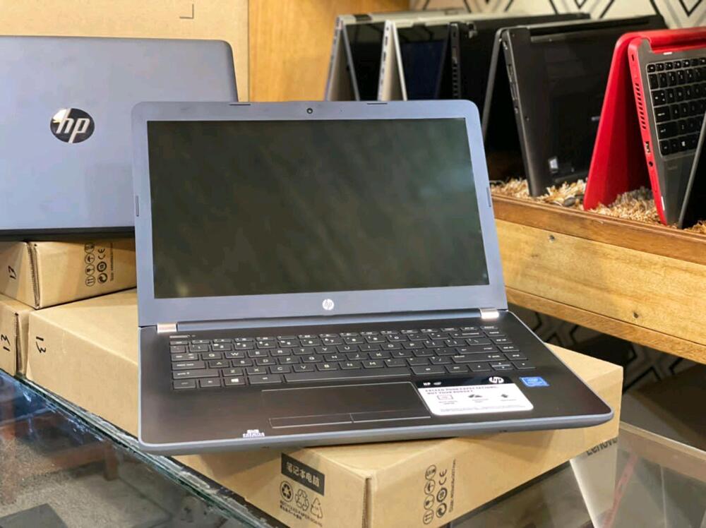 HP 240 G7 Notebook ordinateur portable - DakarStock