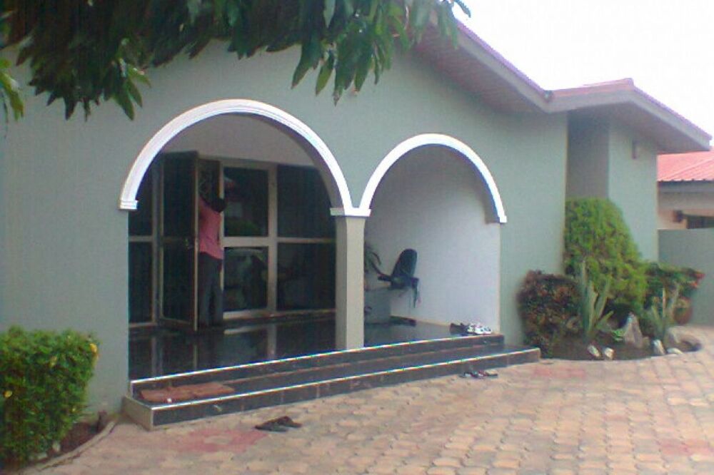 House for rent at sinza A Kupatana