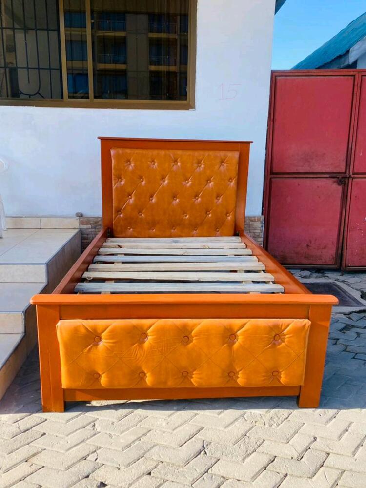 Kitanda 4 kwa 6 Kupatana