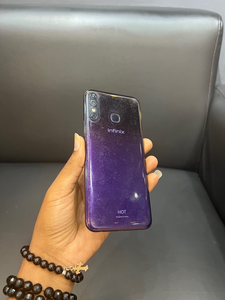 used infinix hot 8