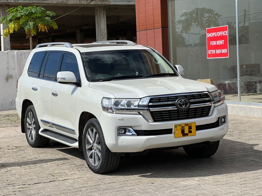 Hire Toyota Land Cruiser V8 VXR - Dar es salaam Tanzania