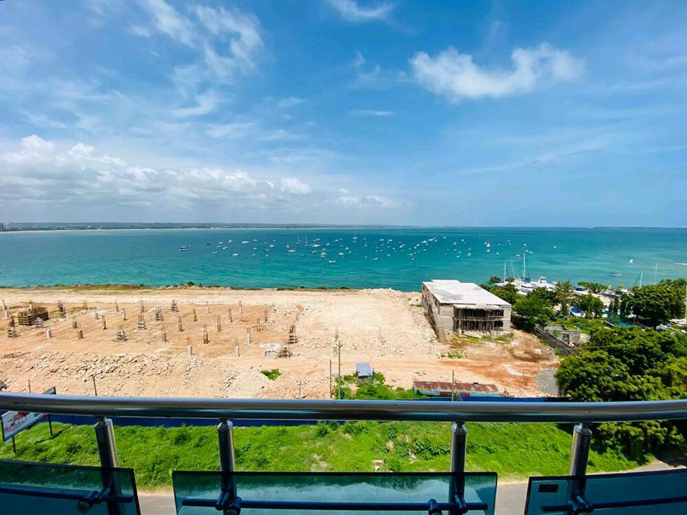3 bed room apartment for rent sea view a Kupatana