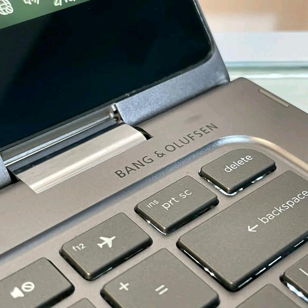 HP ENVY X360 CORE I7 ROTATION Kupatana