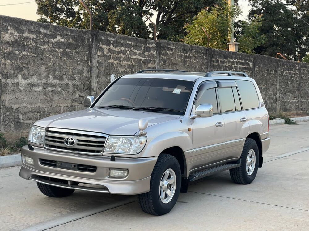 TOYOTA VX | Kupatana