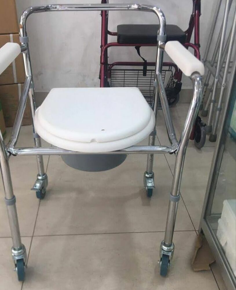 Wheelchair with pot Kupatana