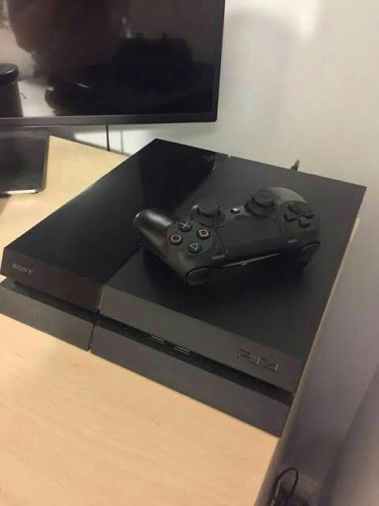 ps4 fat second hand