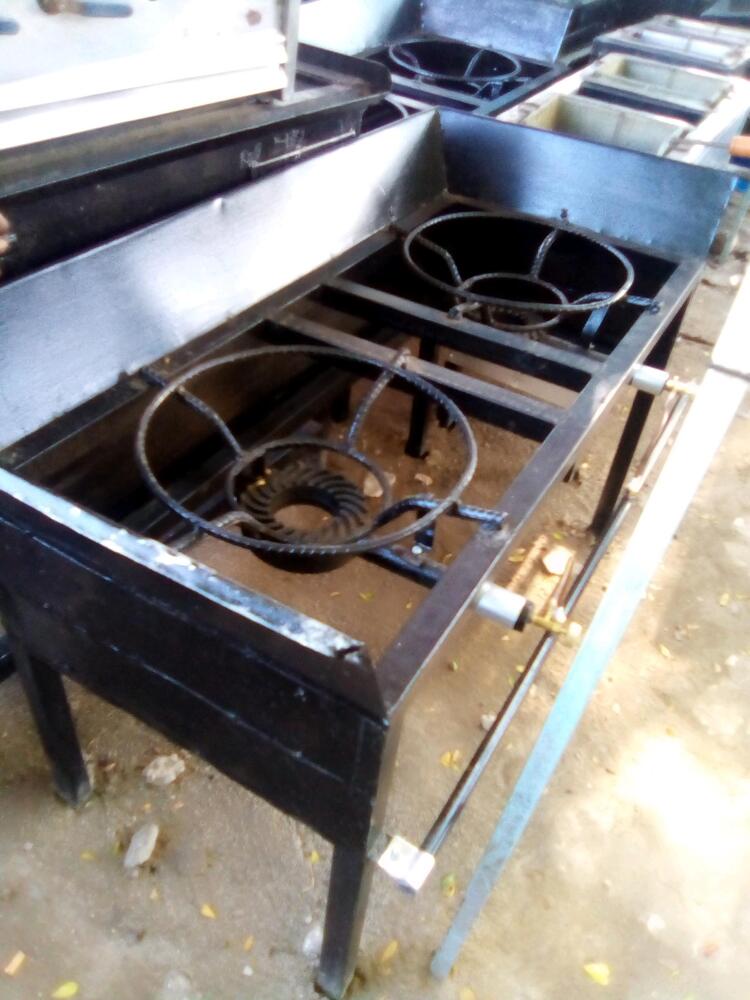 Local industrial store gas cooker