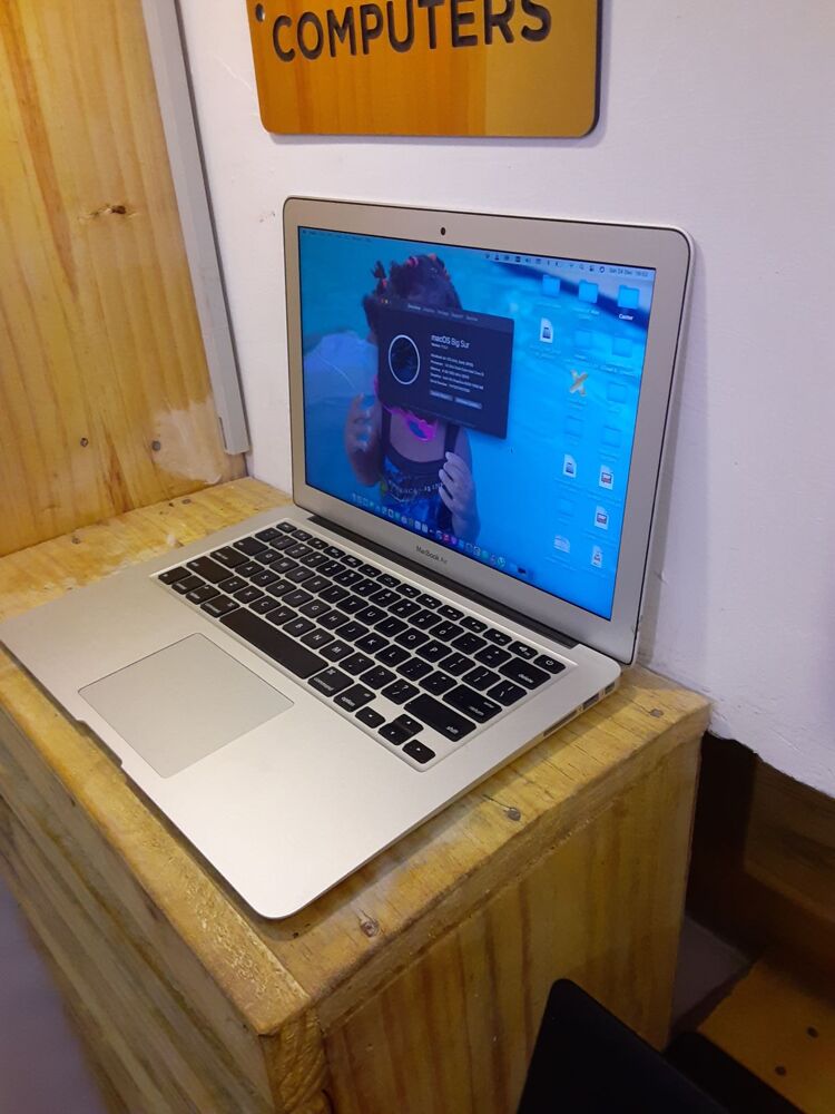 MacBook Air, i7, 2015 | Kupatana