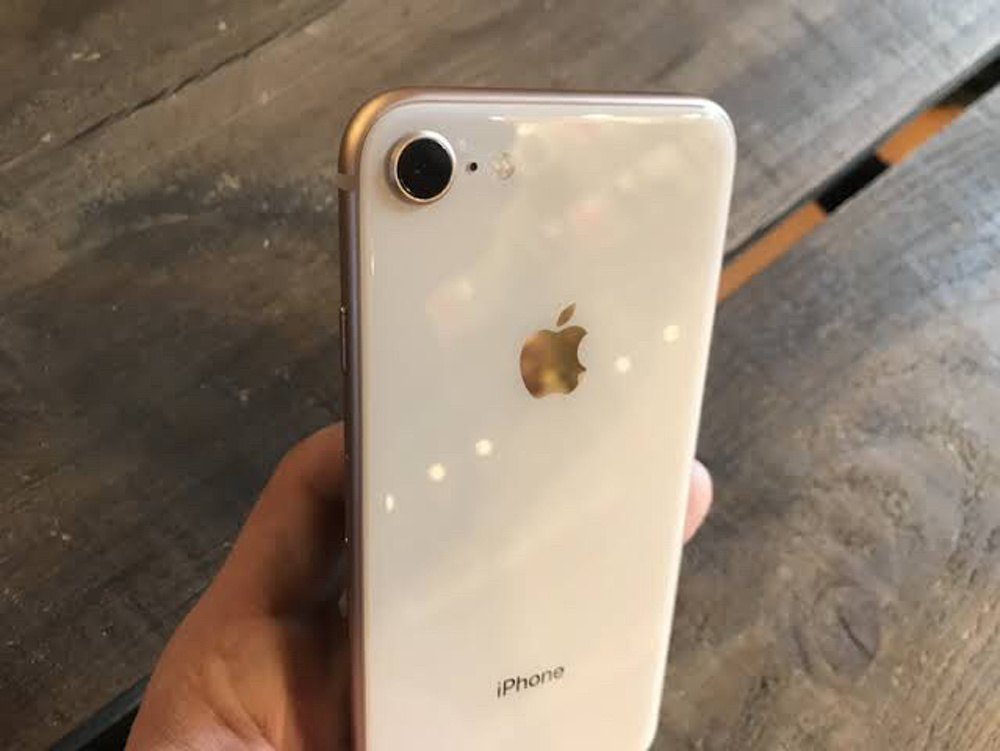 iphone 8plain