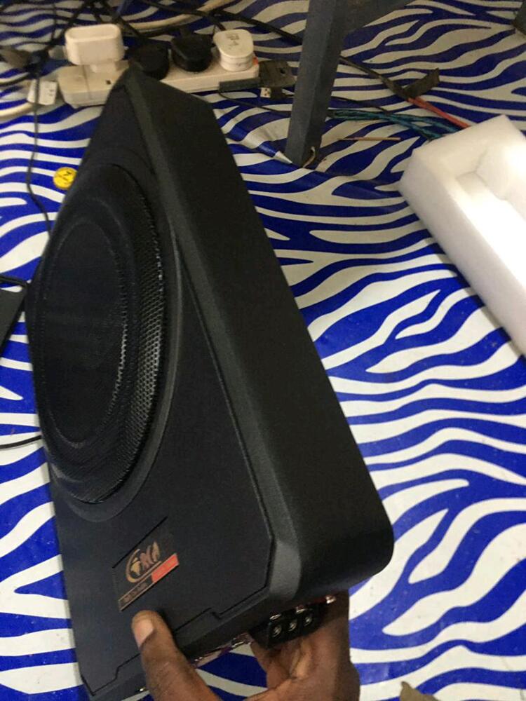Car underseat subwoofer Kupatana