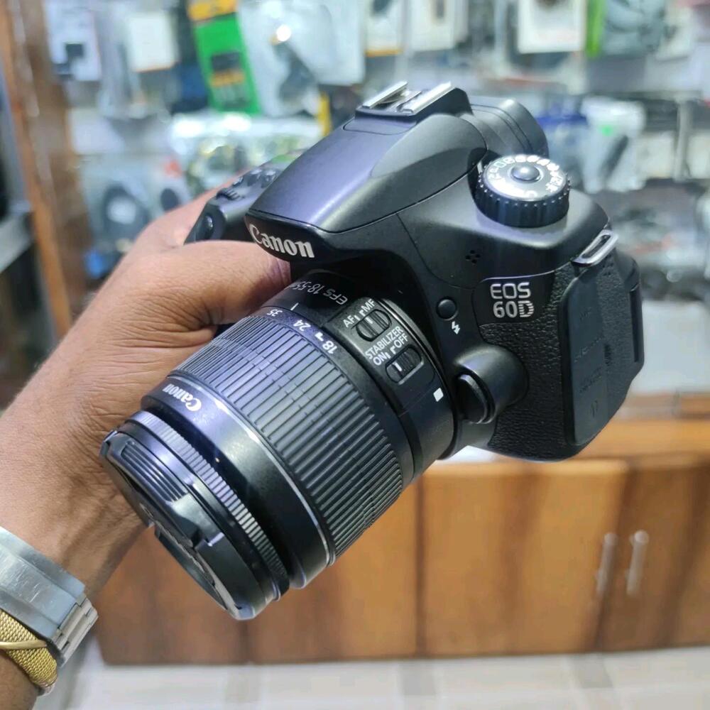 Canon EOS 60D 18MP CMOS DSLR Camera with | Kupatana