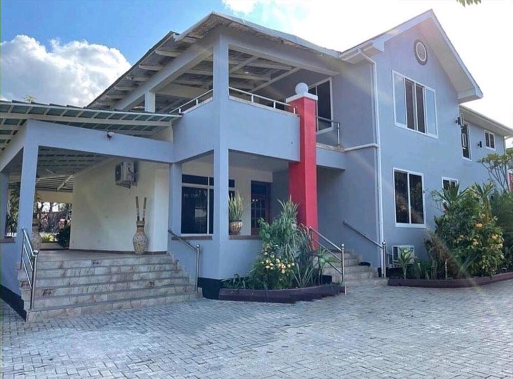 5 BEDROOMS, STAND ALONE HOUSE FOR RENT Kupatana