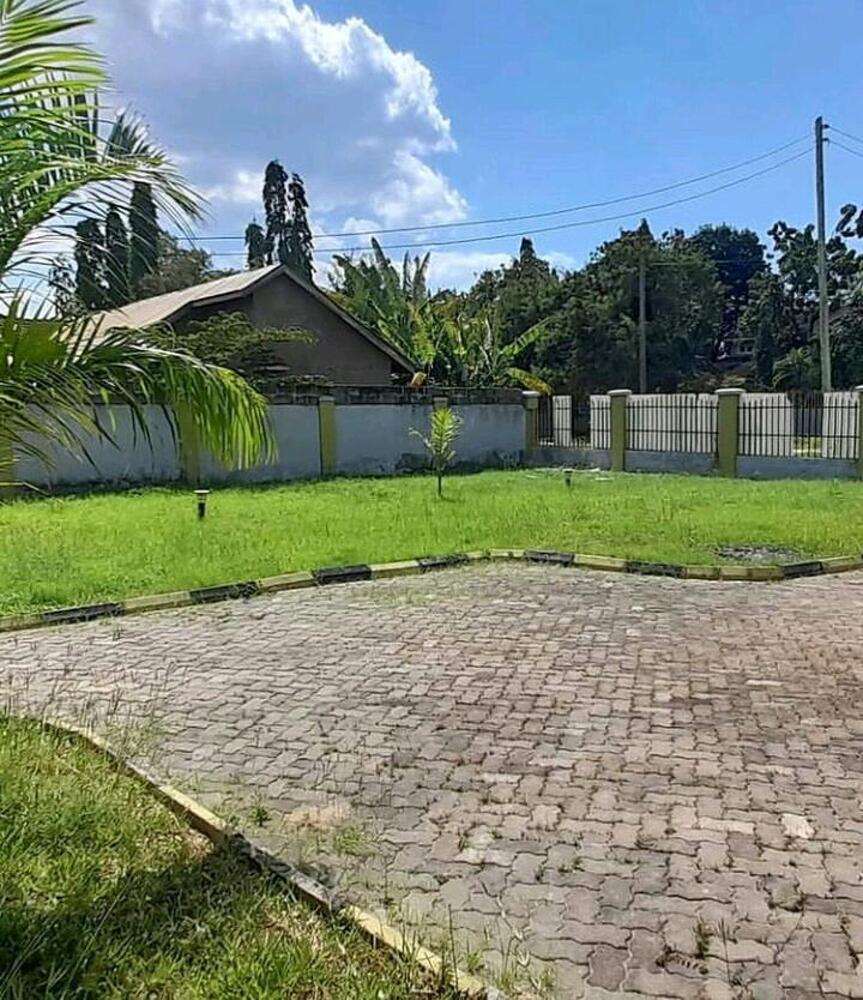 Plot for sale at mbezi beach Kupatana