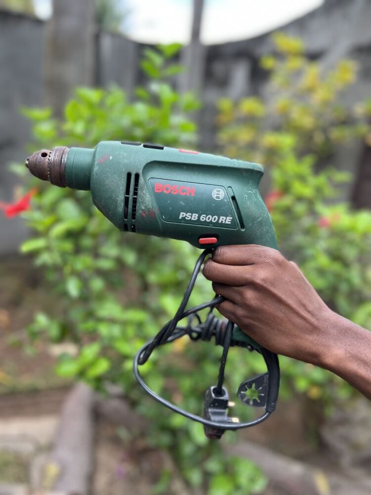 DRILL ZA UMEME BEI YA KUOKOTA Kupatana