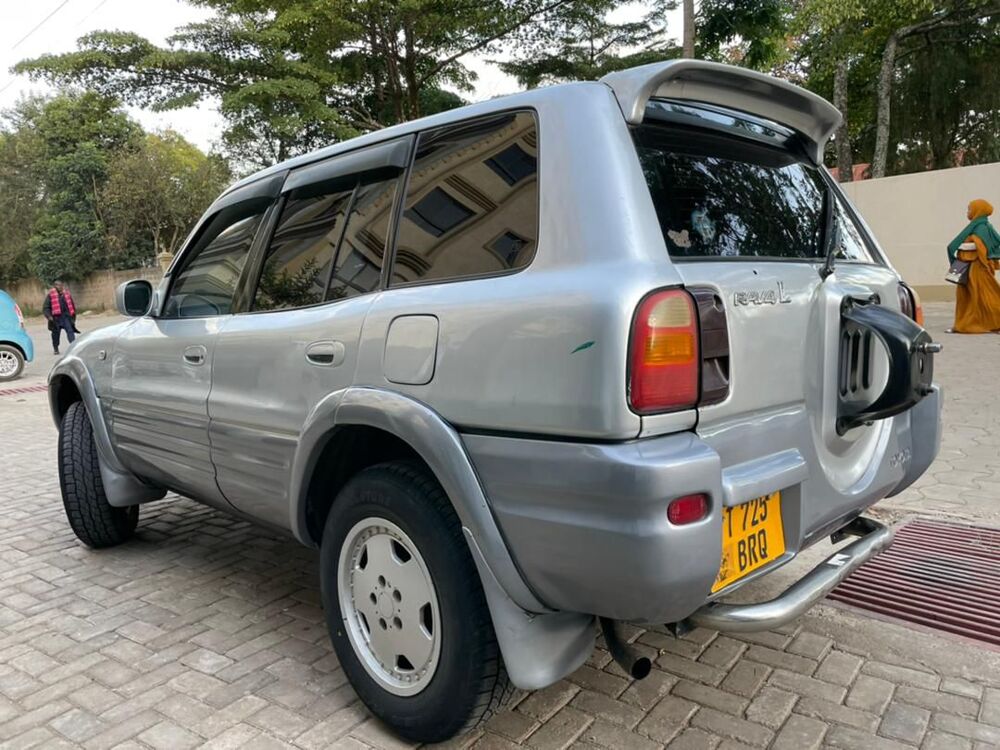 Toyota Rav4 Old Kupatana