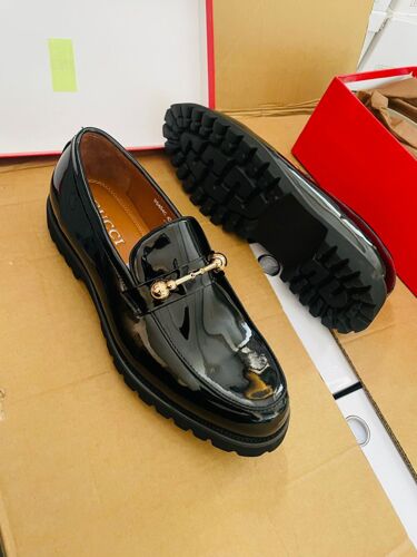 Gucci brand new shoes 
