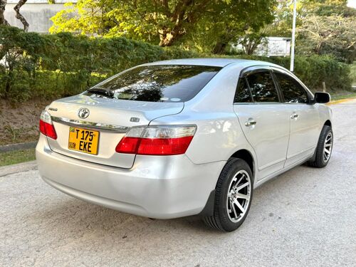 TOYOTA PREMIO NEW MODEL
