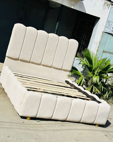 Bedsofa ya kisasa 5kwa6 
