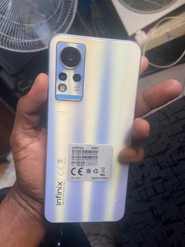 Infinix NOTE