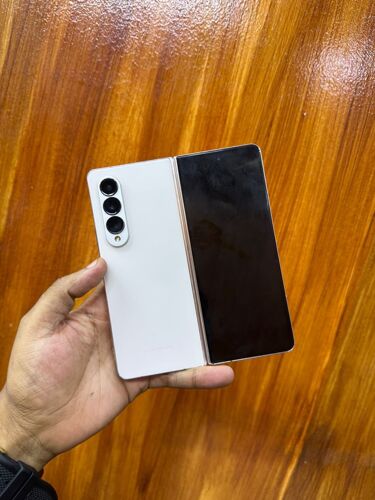 Samsung z fold 4