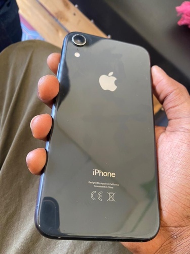 Iphone Xr....64gb