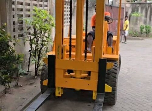 Forklift tani 5