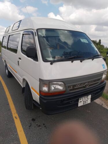 Toyota hiAce S