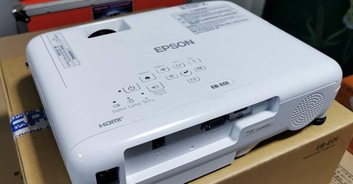 Epson EB-E01 XGA Projector