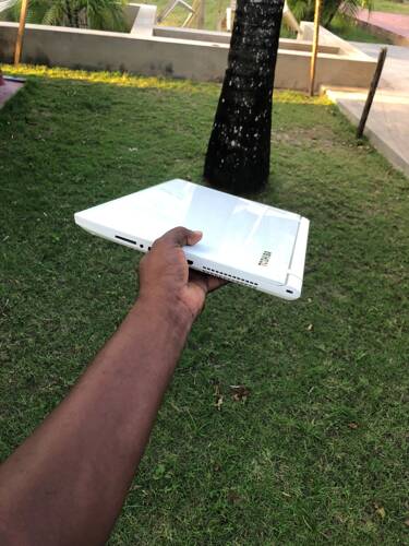 Toshiba slim laptop