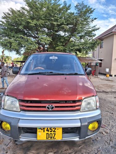 Noah old model sr40 field tour