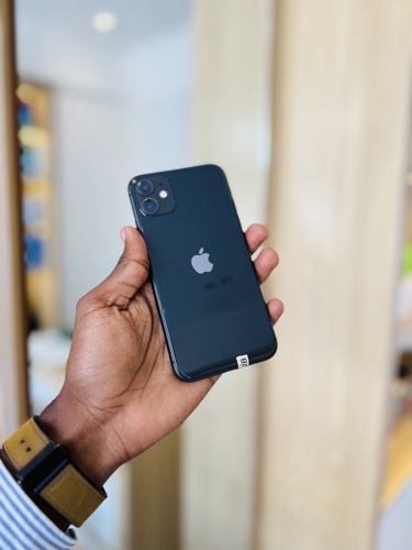 iPhone 11 plain, 0741506050