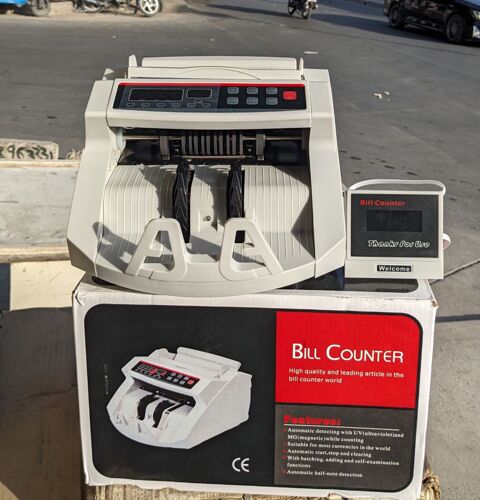 Bill counter machine 