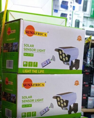 Solar sensor light