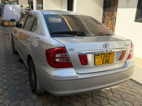 TOYOTA PREMIO 